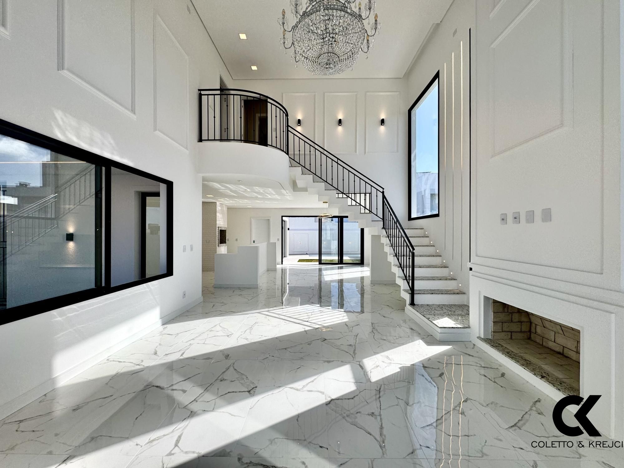 Casa de Condomínio à venda com 3 quartos, 217m² - Foto 3