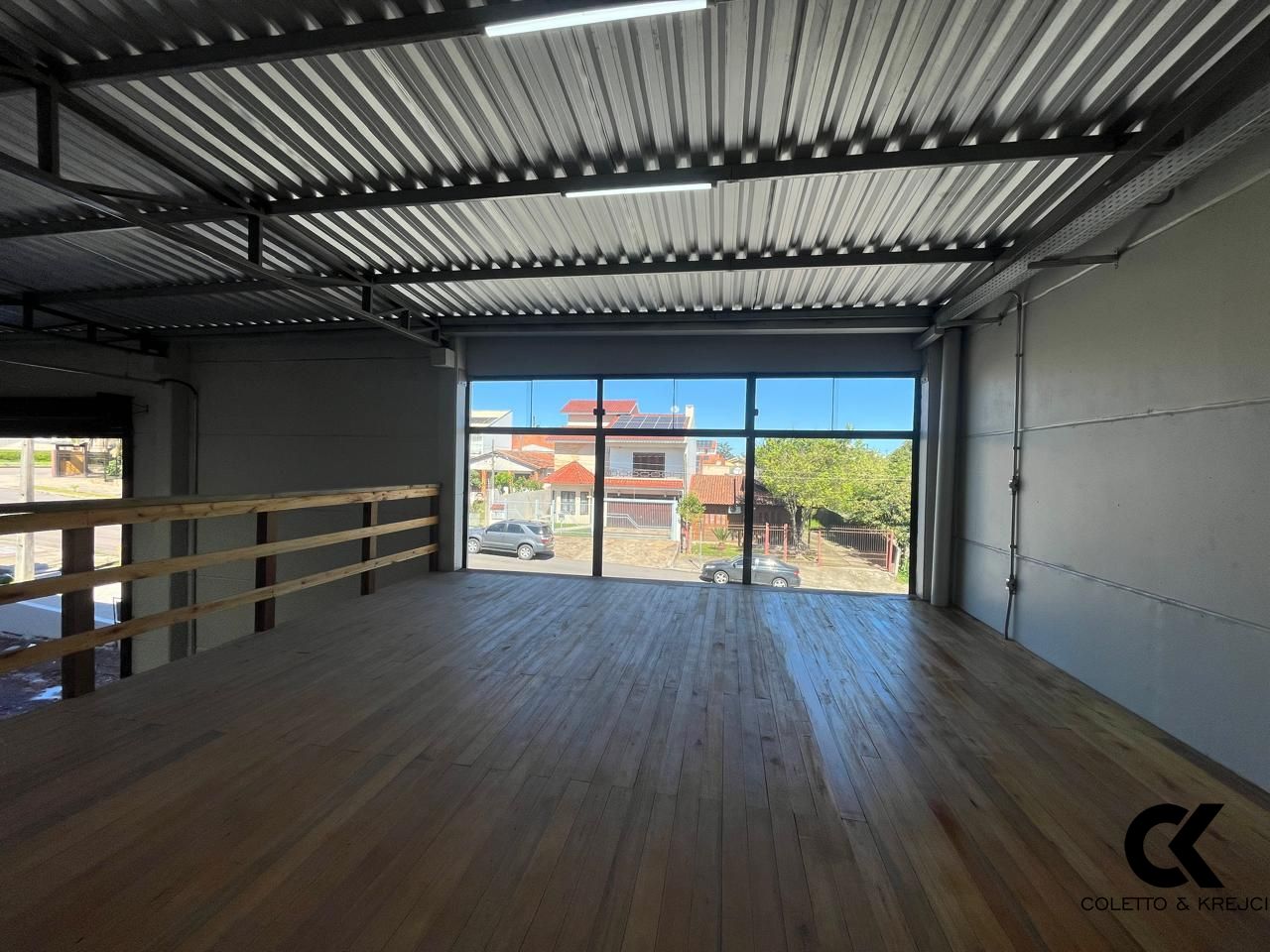 Depósito-Galpão-Armazém para alugar com 2 quartos, 255m² - Foto 7