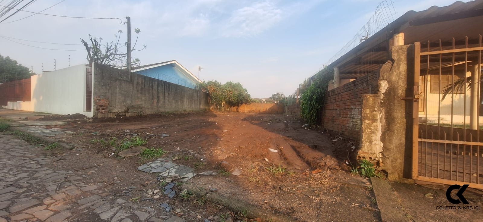 Terreno, 300 m² - Foto 2