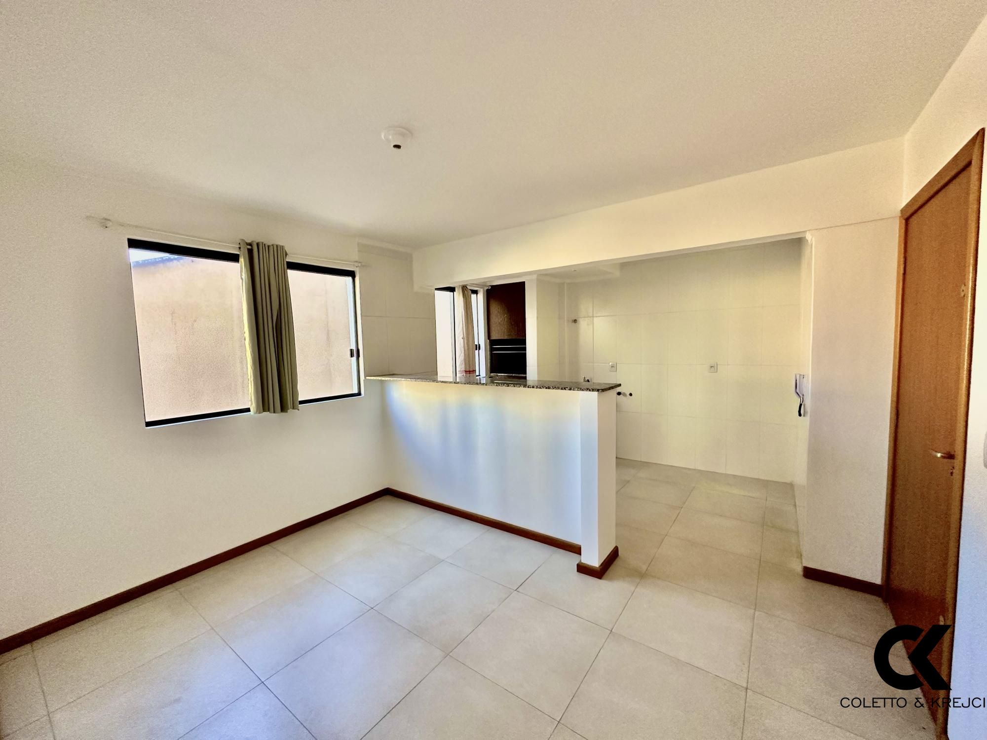 Apartamento à venda com 1 quarto, 42m² - Foto 3