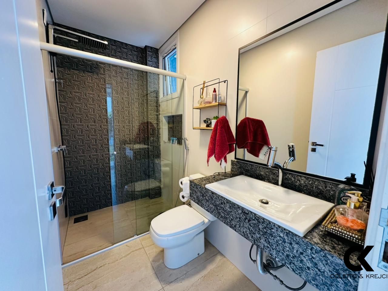 Casa, 3 quartos, 236 m² - Foto 8