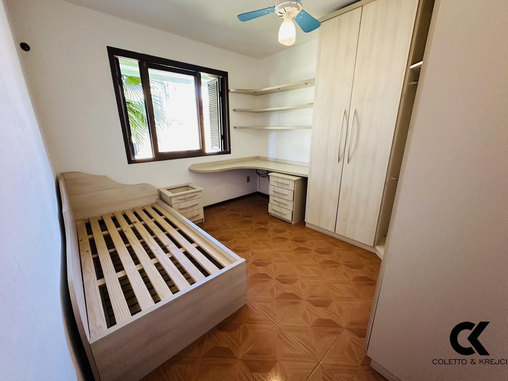 Casa à venda com 3 quartos, 180m² - Foto 12