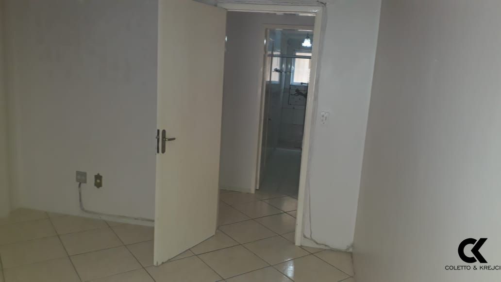 Apartamento à venda com 2 quartos, 103m² - Foto 5