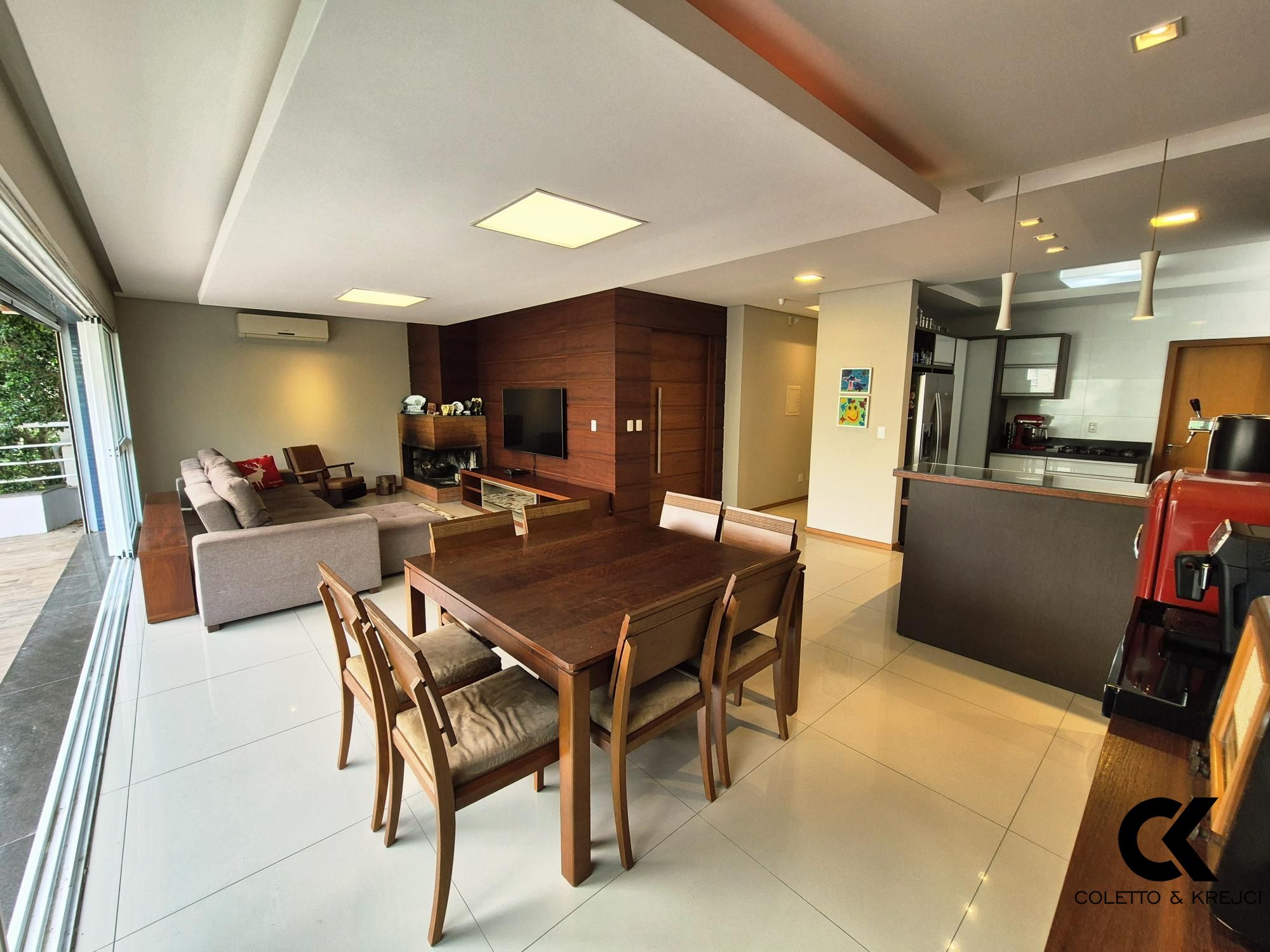 Apartamento, 3 quartos, 150 m² - Foto 2