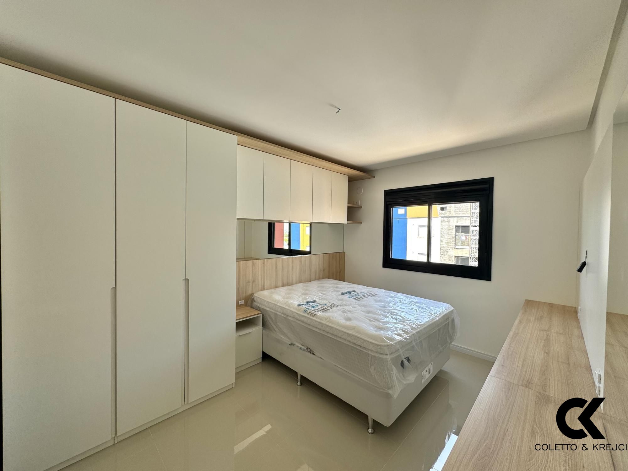Apartamento à venda com 2 quartos, 68m² - Foto 10