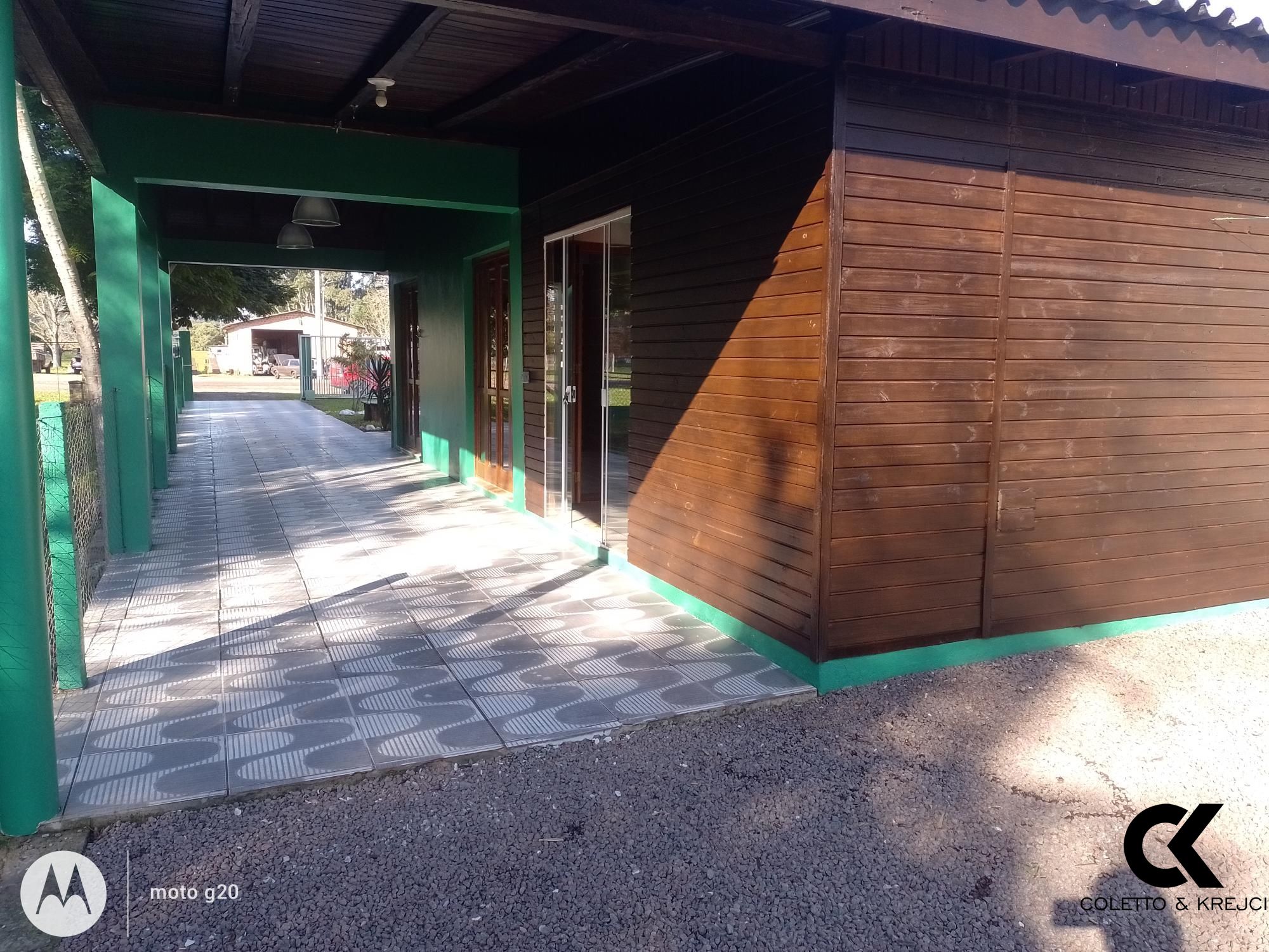 Casa à venda com 2 quartos, 68m² - Foto 4
