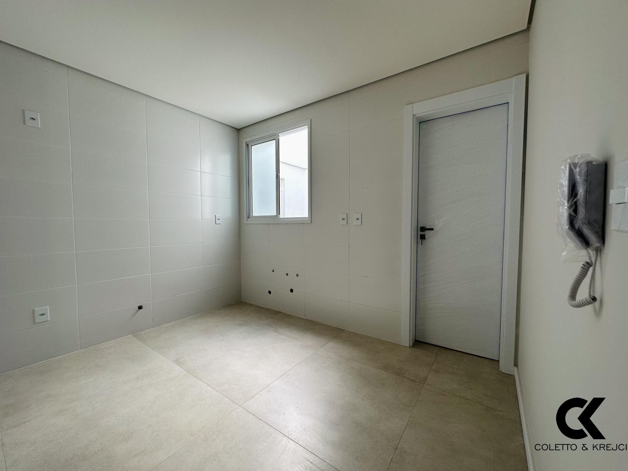 Apartamento à venda com 2 quartos, 83m² - Foto 5