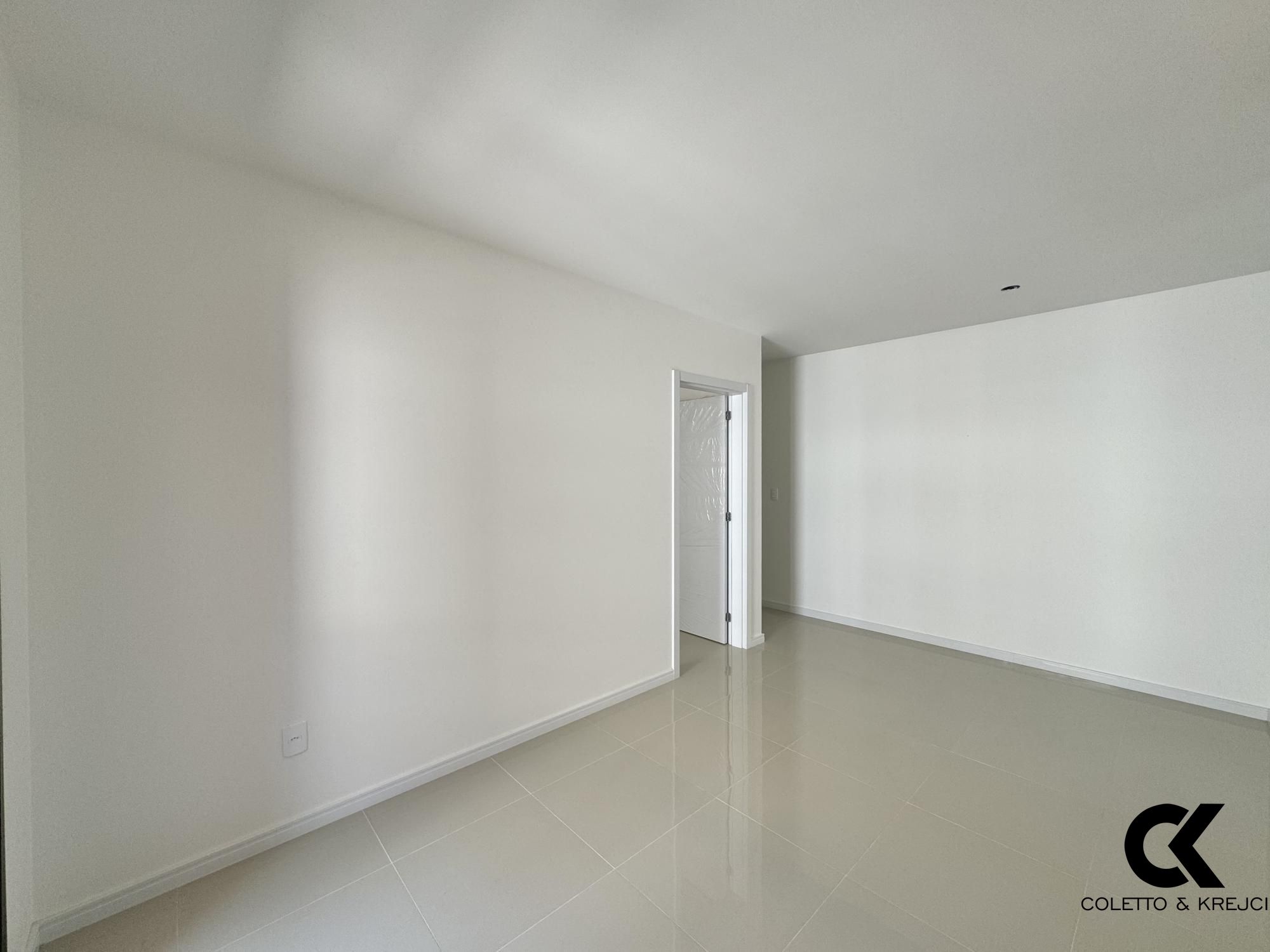 Apartamento à venda com 2 quartos, 84m² - Foto 4