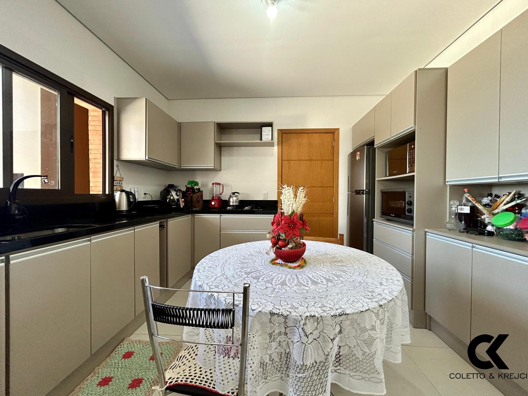 Casa, 3 quartos, 201 m² - Foto 14