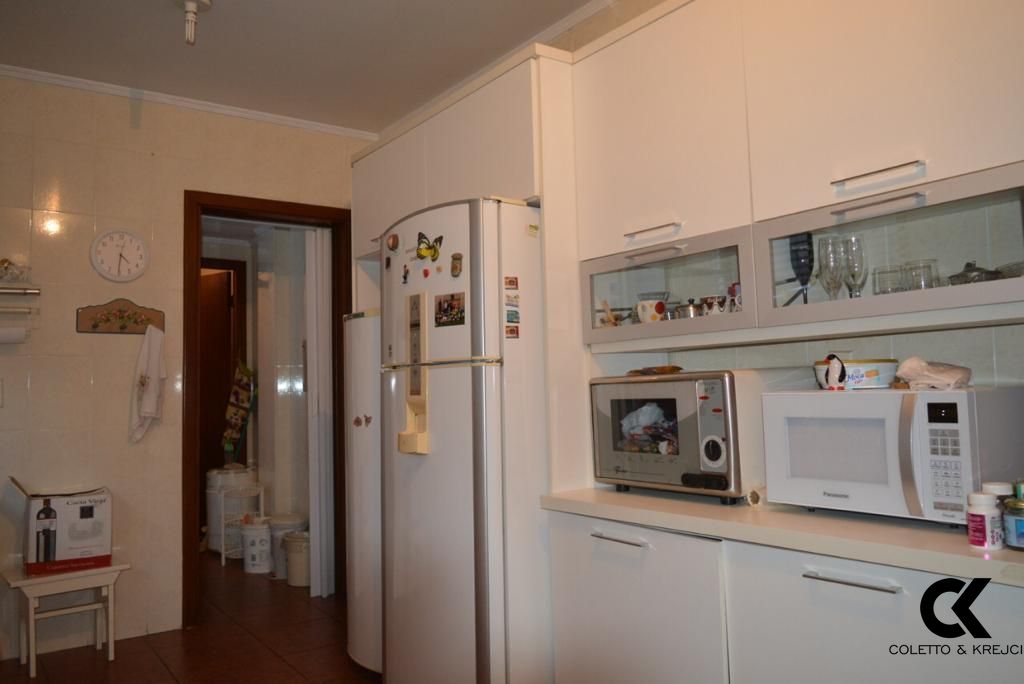 Apartamento à venda com 3 quartos, 252m² - Foto 11