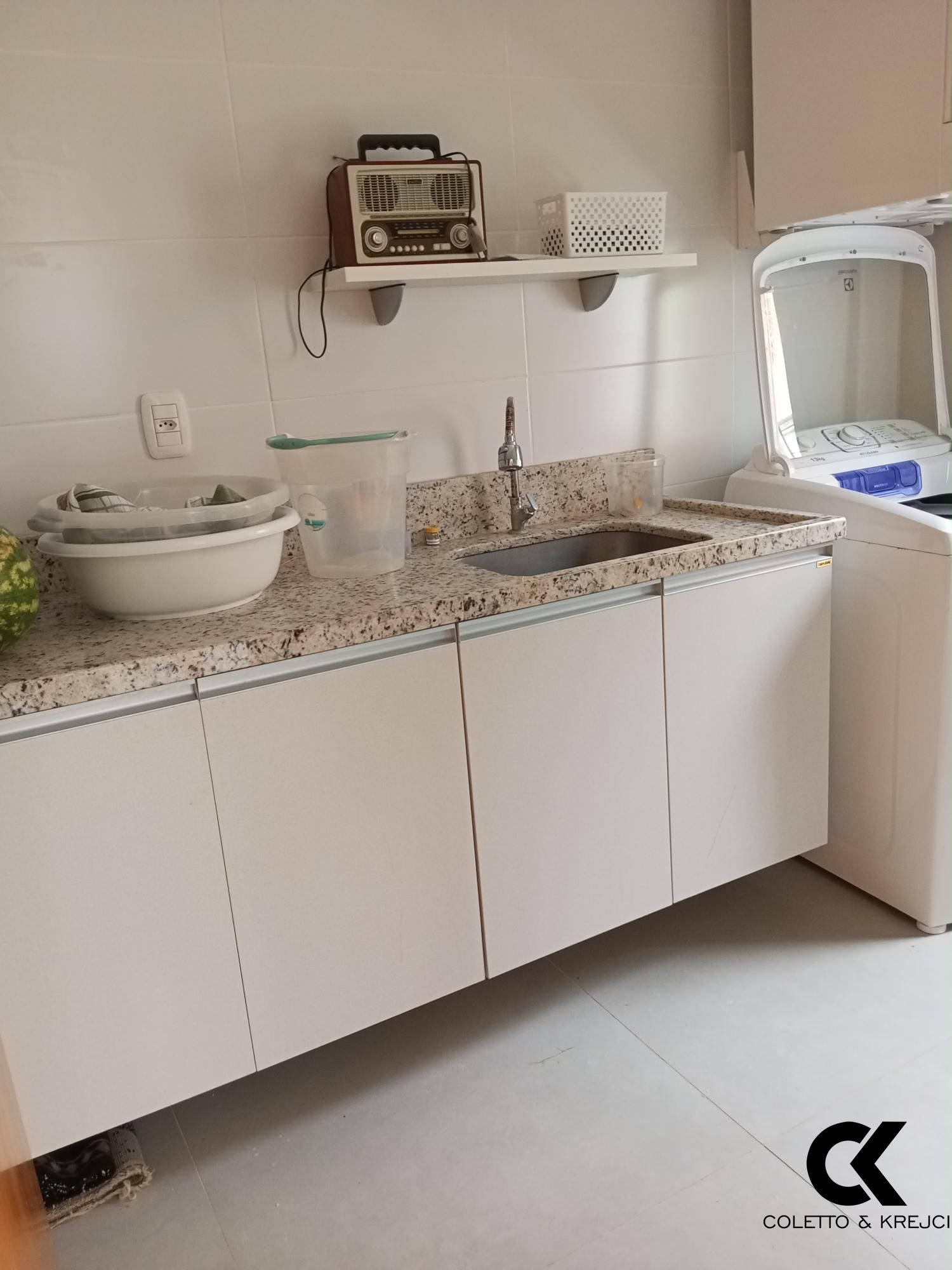 Casa de Condomínio à venda com 3 quartos, 288m² - Foto 9