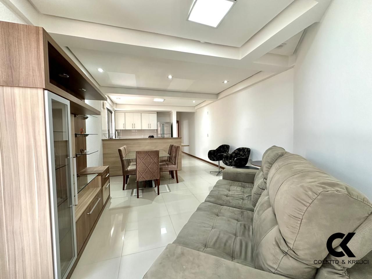 Apartamento, 2 quartos, 100 m² - Foto 1