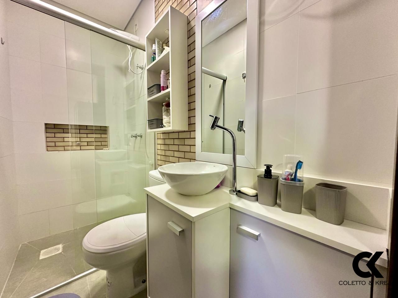 Apartamento à venda e aluguel com 1 quarto, 40m² - Foto 14