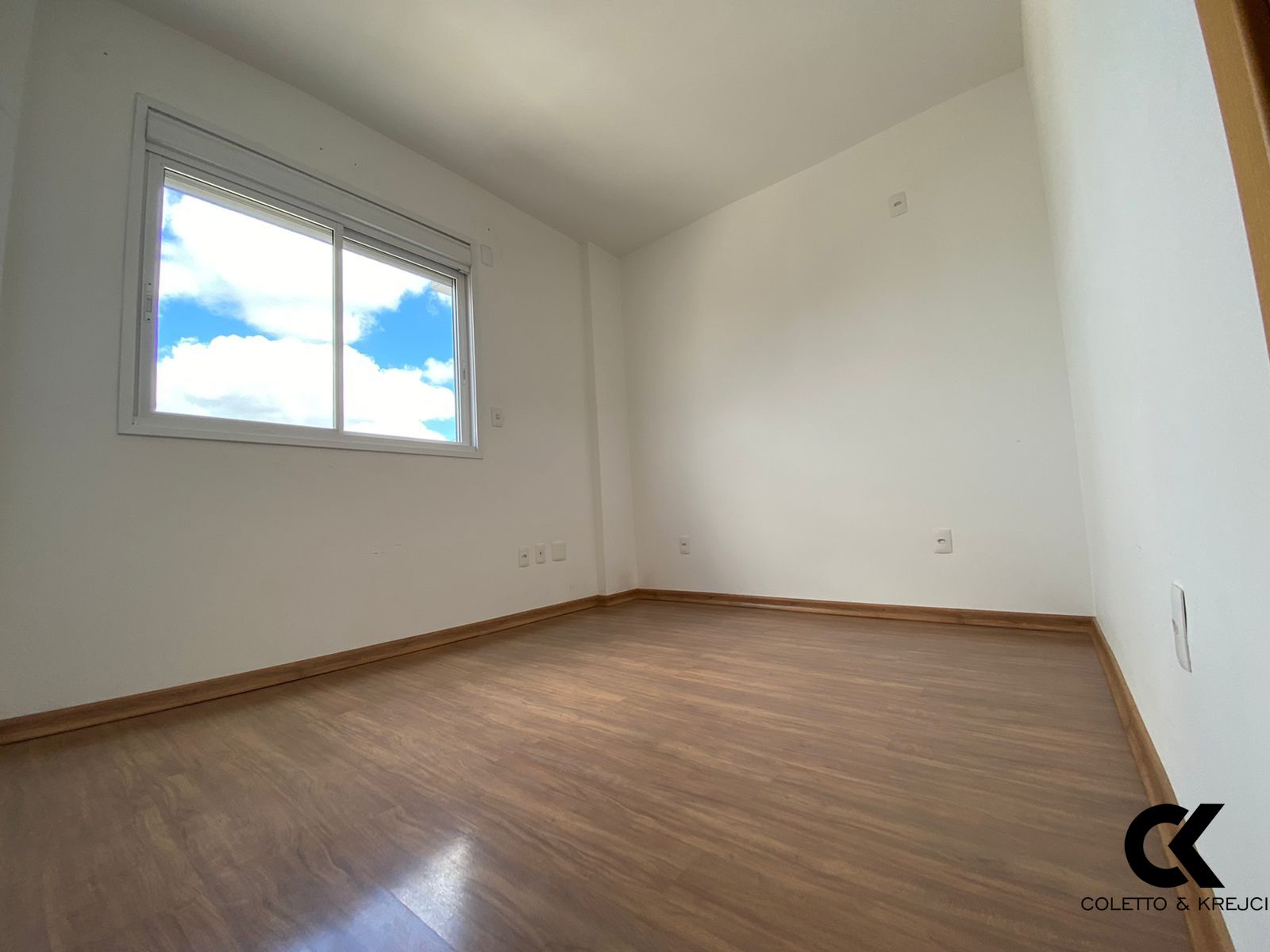 Apartamento à venda com 3 quartos, 108m² - Foto 8