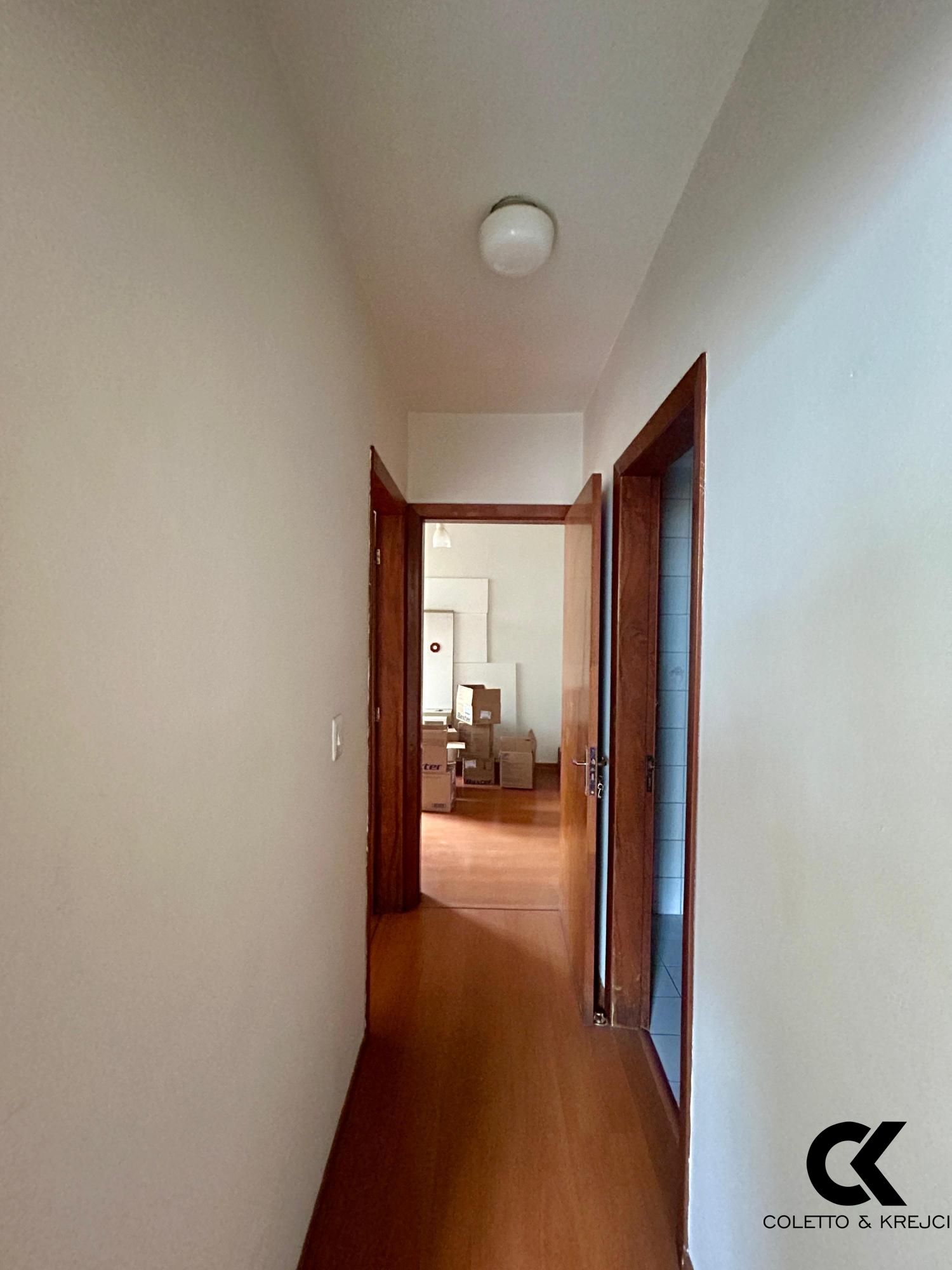 Apartamento à venda com 1 quarto, 55m² - Foto 5