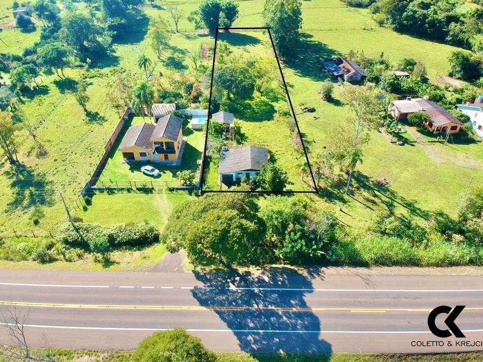 Chácara à venda com 2 quartos, 3000m² - Foto 1