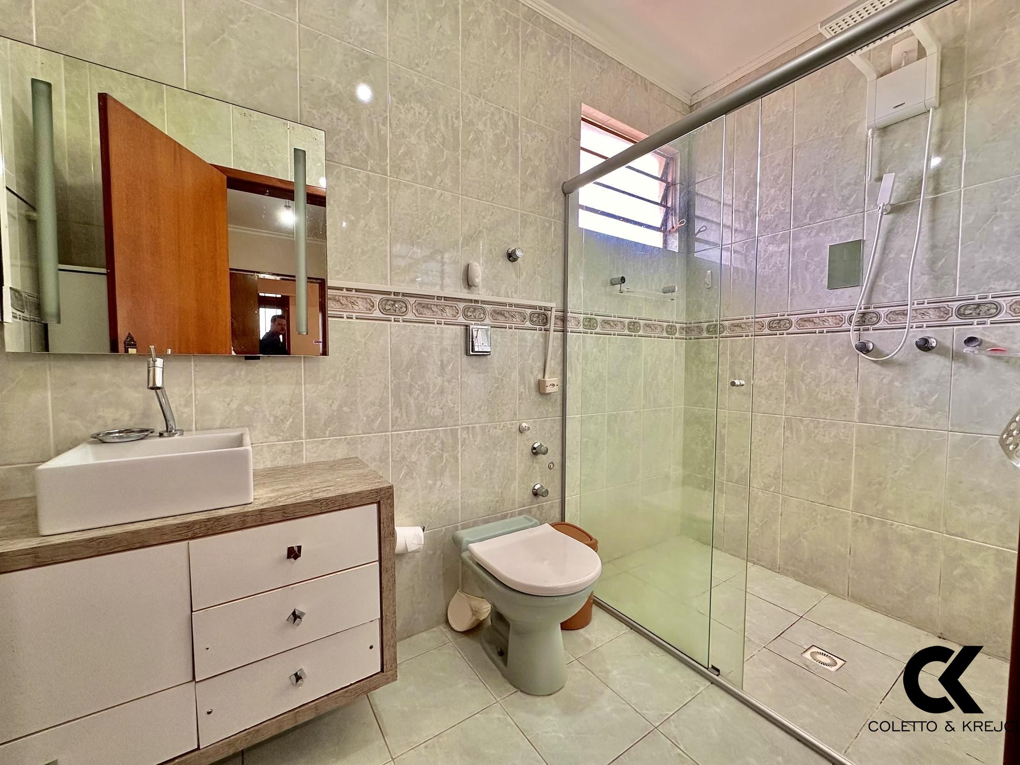 Casa, 4 quartos, 220 m² - Foto 18