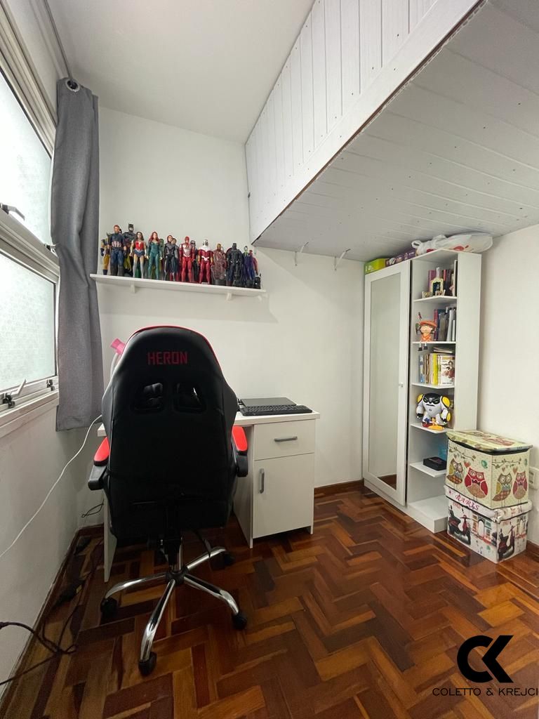 Apartamento à venda com 2 quartos, 100m² - Foto 9