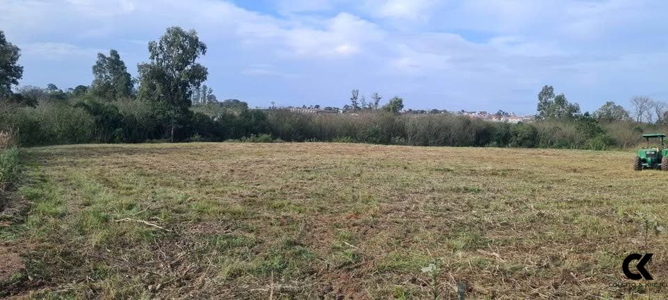 Terreno à venda, 1000m² - Foto 1