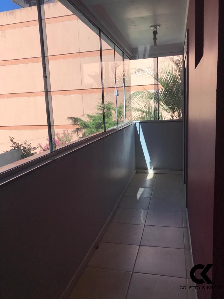 Apartamento à venda com 2 quartos, 88m² - Foto 1