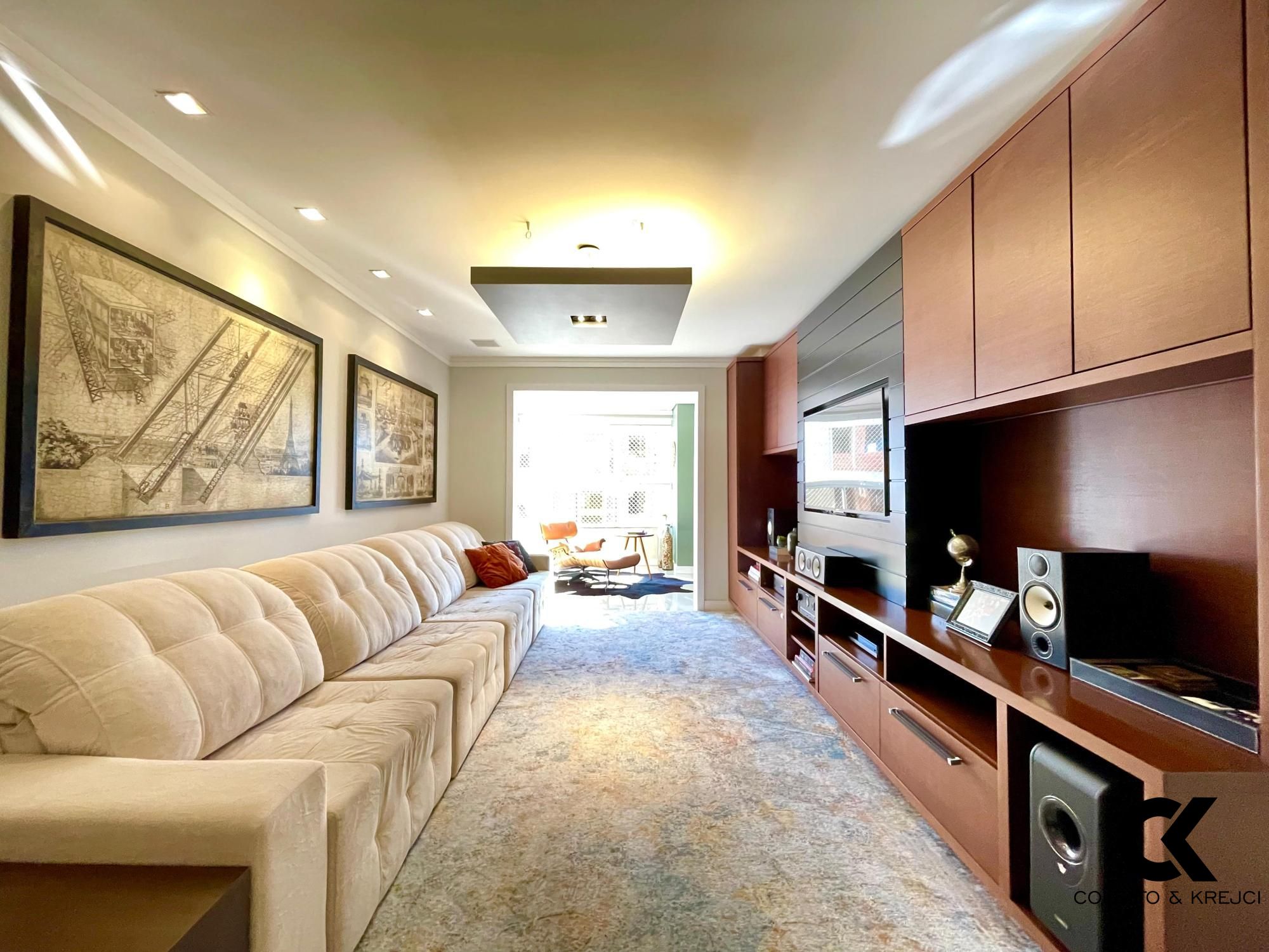 Apartamento, 3 quartos, 140 m² - Foto 1