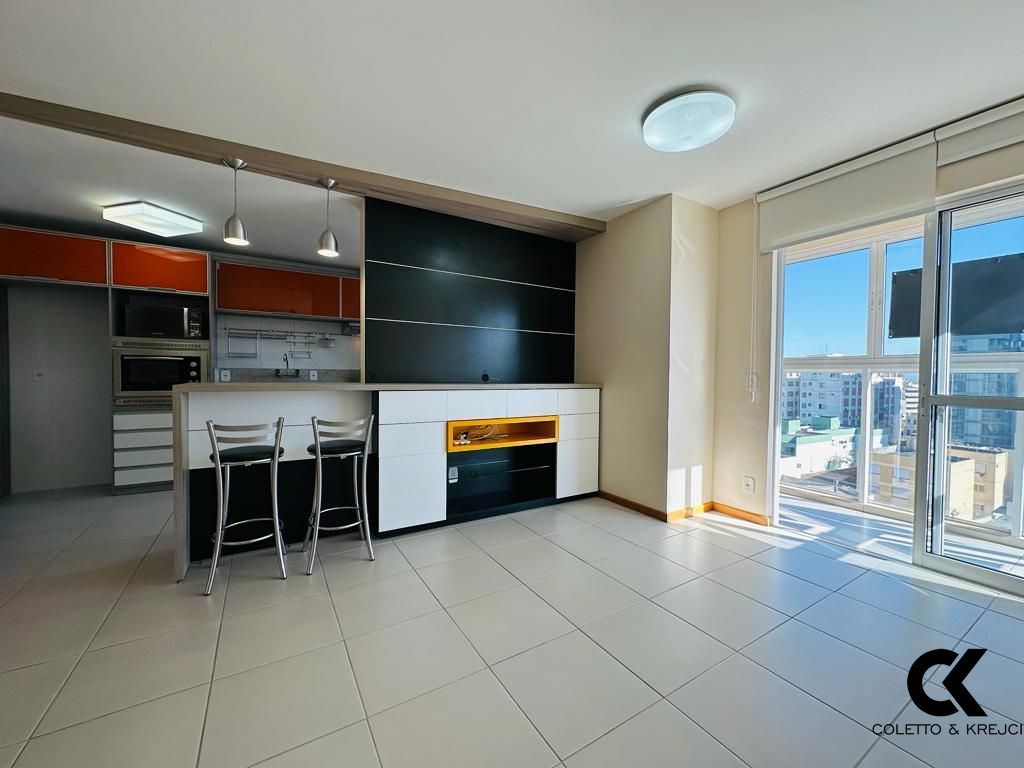 Apartamento à venda com 3 quartos, 93m² - Foto 3