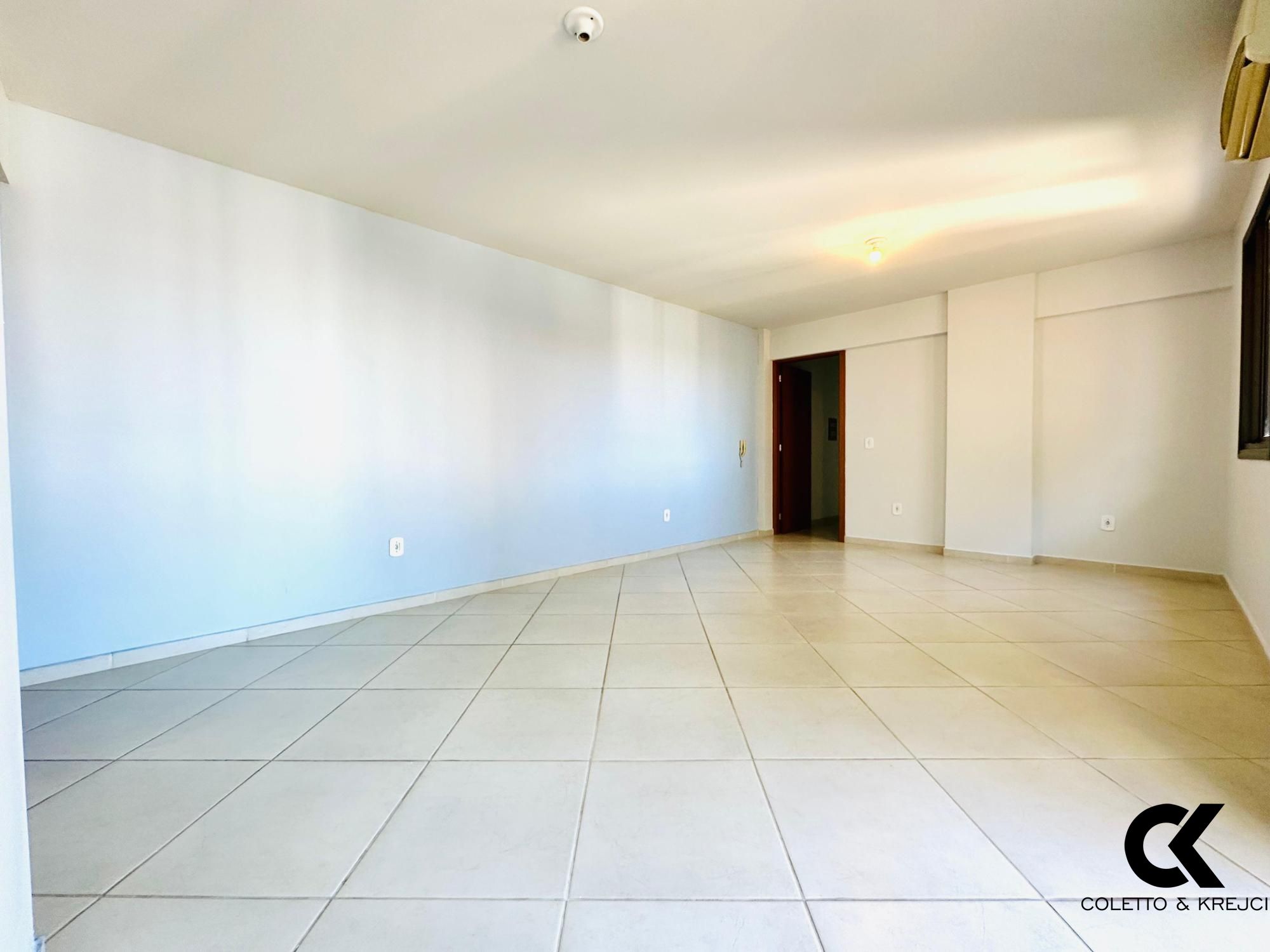 Apartamento à venda com 2 quartos, 98m² - Foto 2