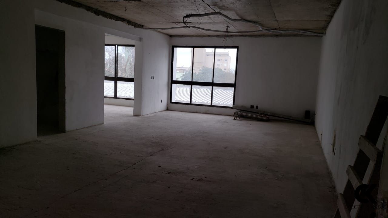 Apartamento à venda com 4 quartos, 220m² - Foto 3