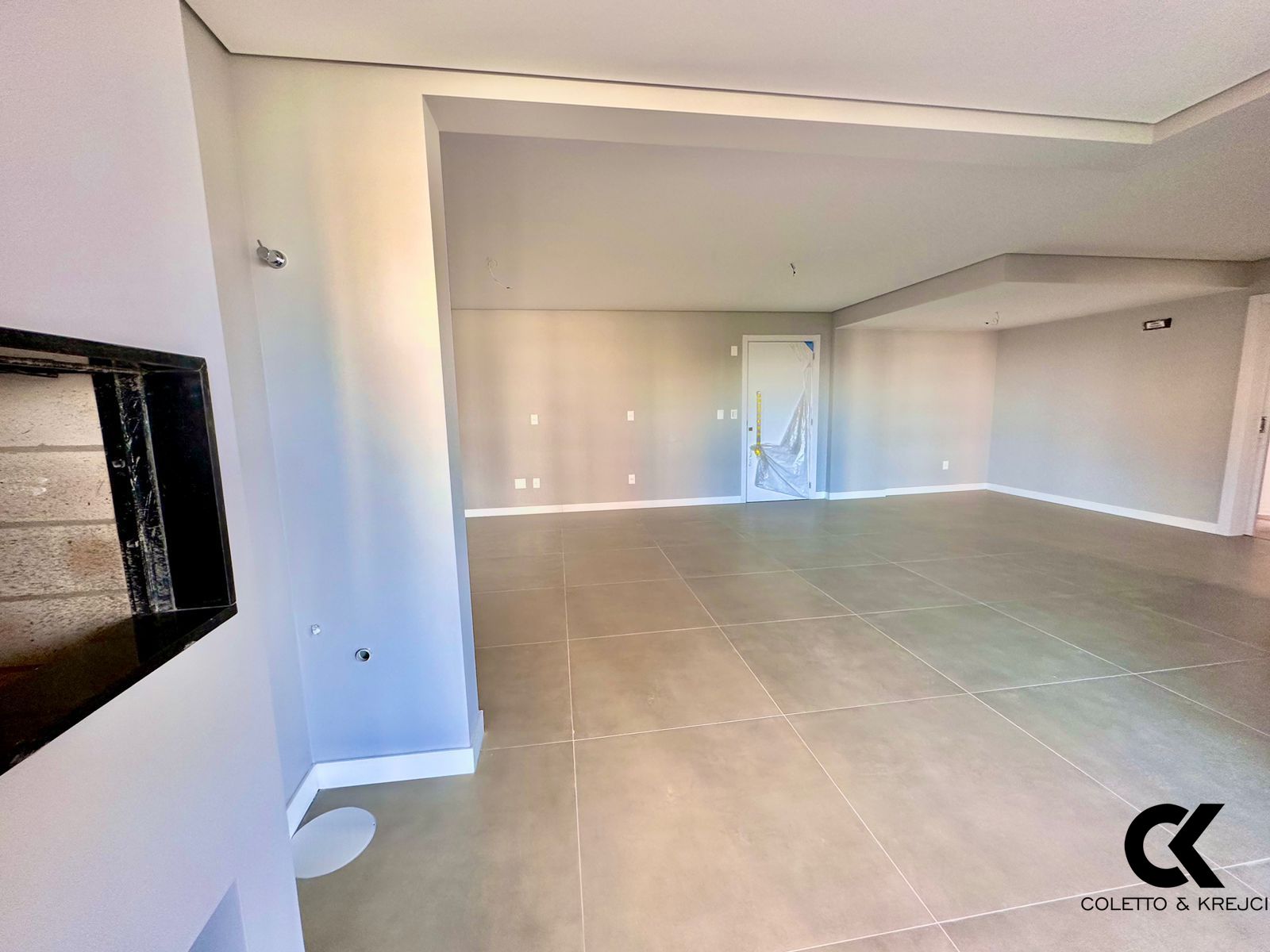 Apartamento à venda com 3 quartos, 155m² - Foto 8