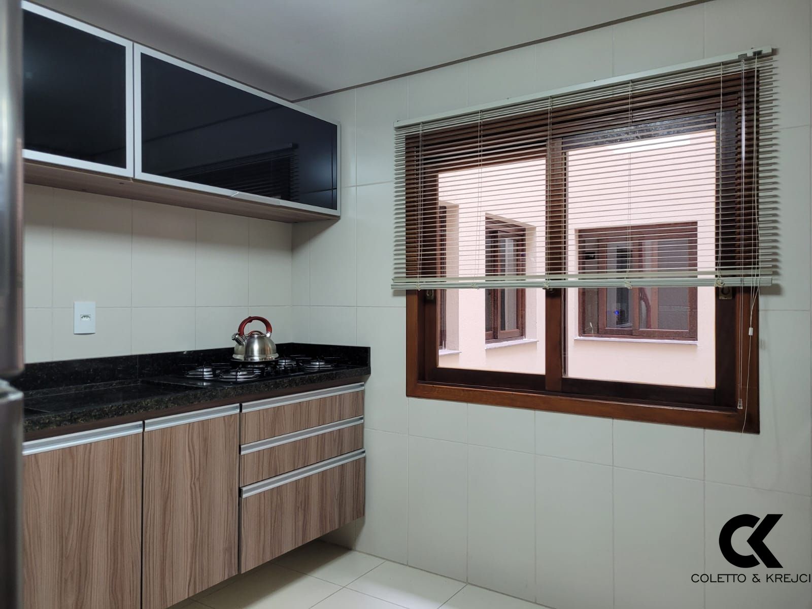 Apartamento à venda com 2 quartos, 83m² - Foto 8