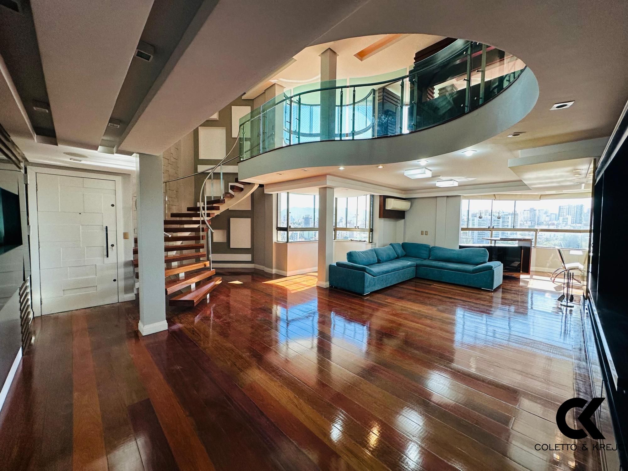 Cobertura, 3 quartos, 366 m² - Foto 1