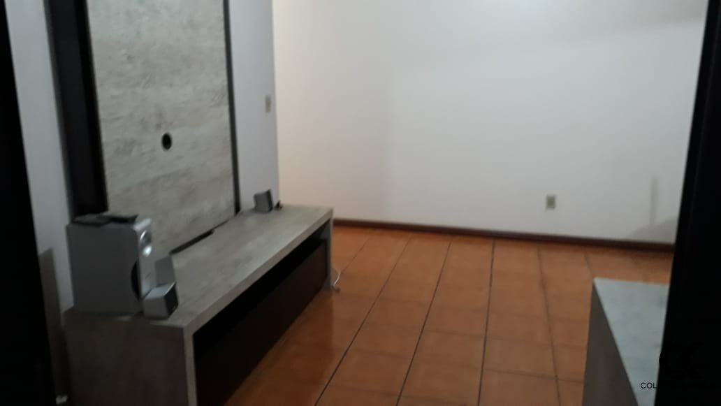 Apartamento à venda com 2 quartos, 81m² - Foto 30