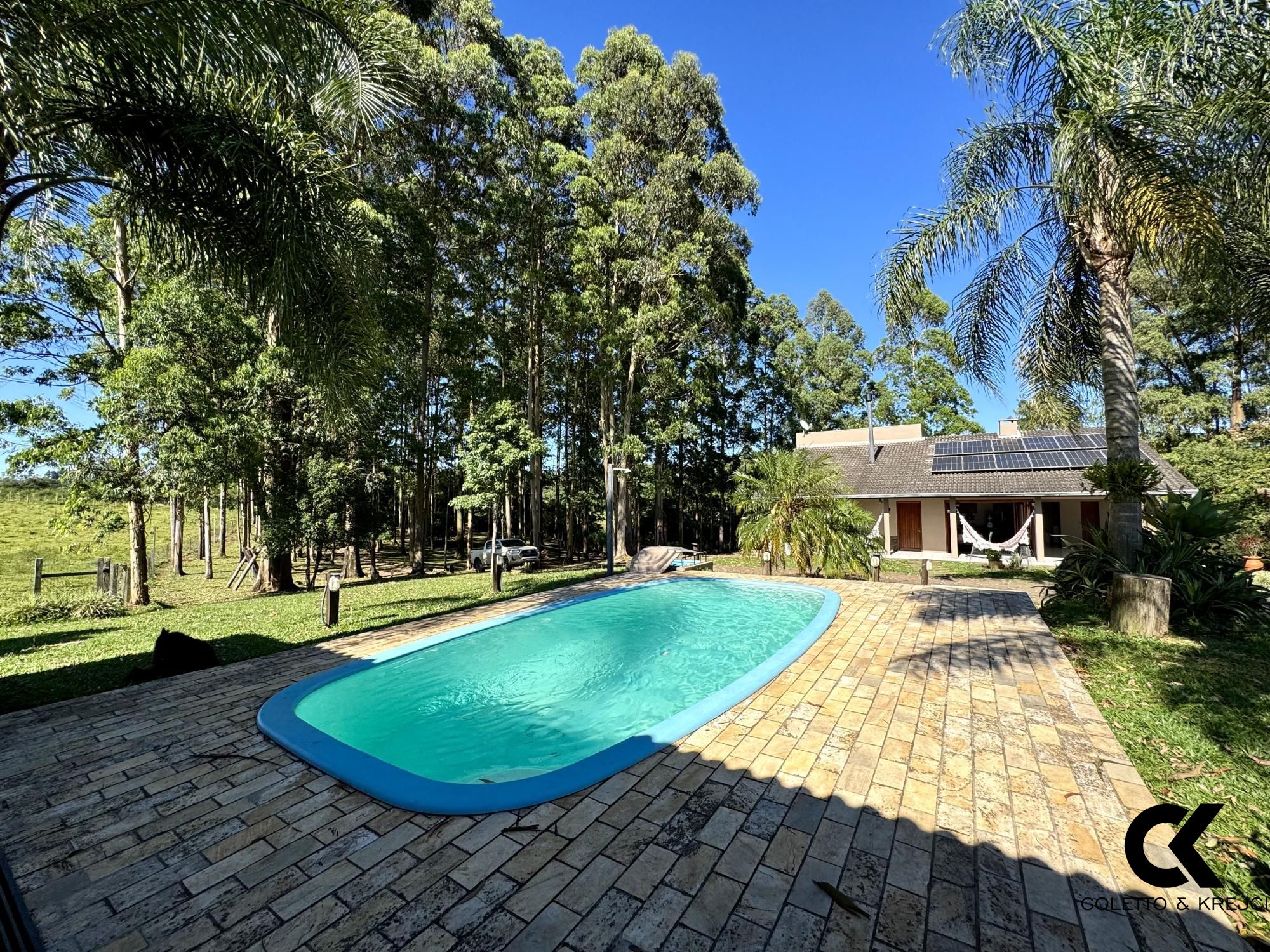 Chácara à venda com 2 quartos, 200m² - Foto 5