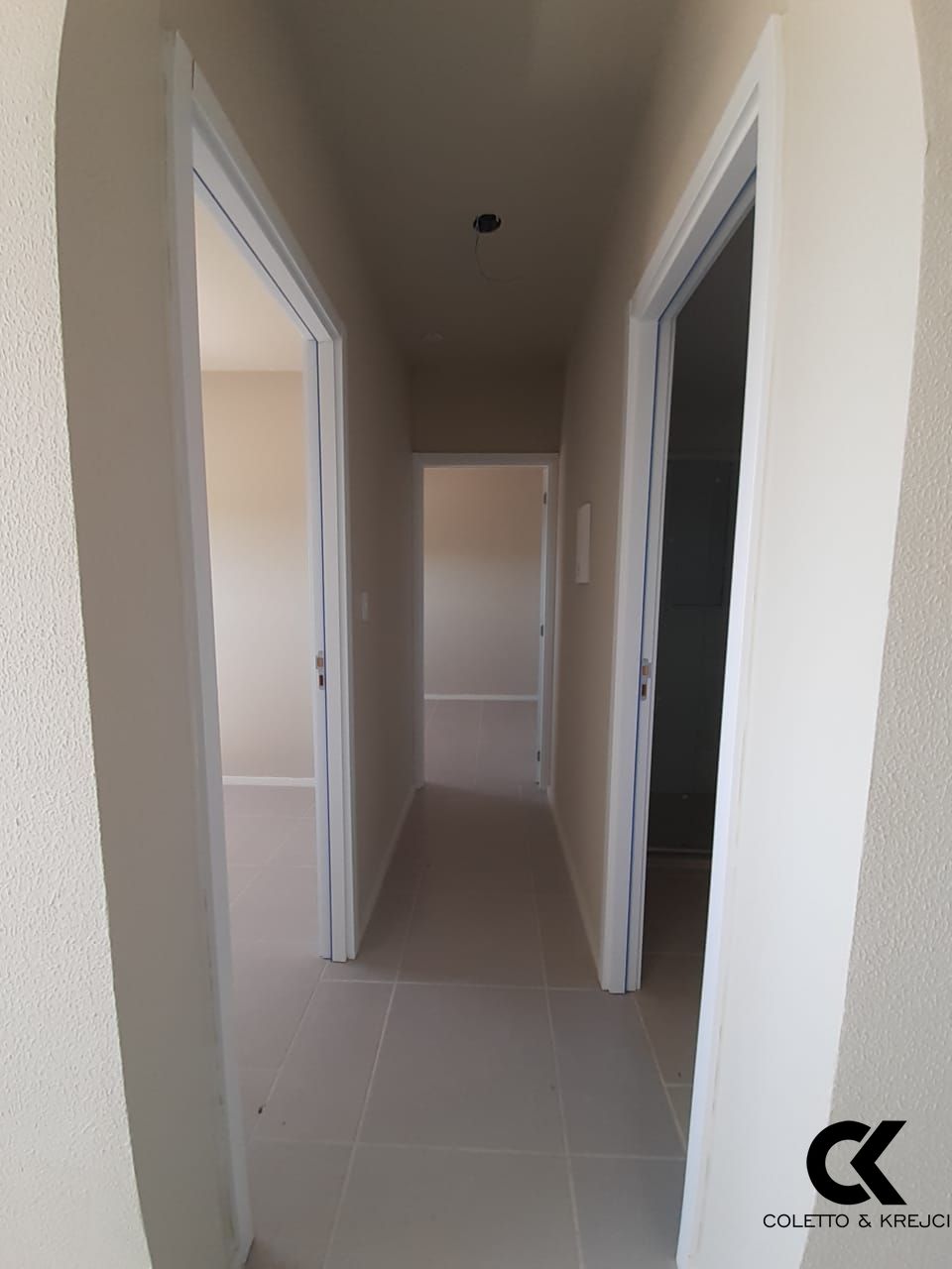 Apartamento à venda com 2 quartos, 48m² - Foto 5