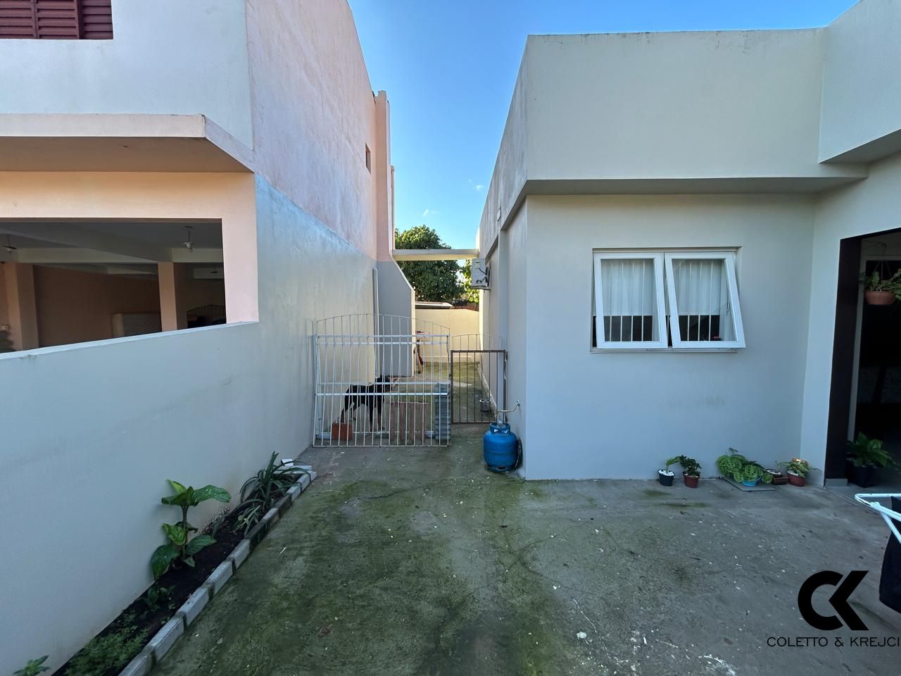 Casa à venda com 2 quartos, 103m² - Foto 19