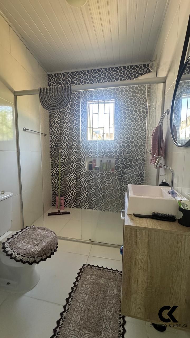 Casa, 3 quartos, 203 m² - Foto 4