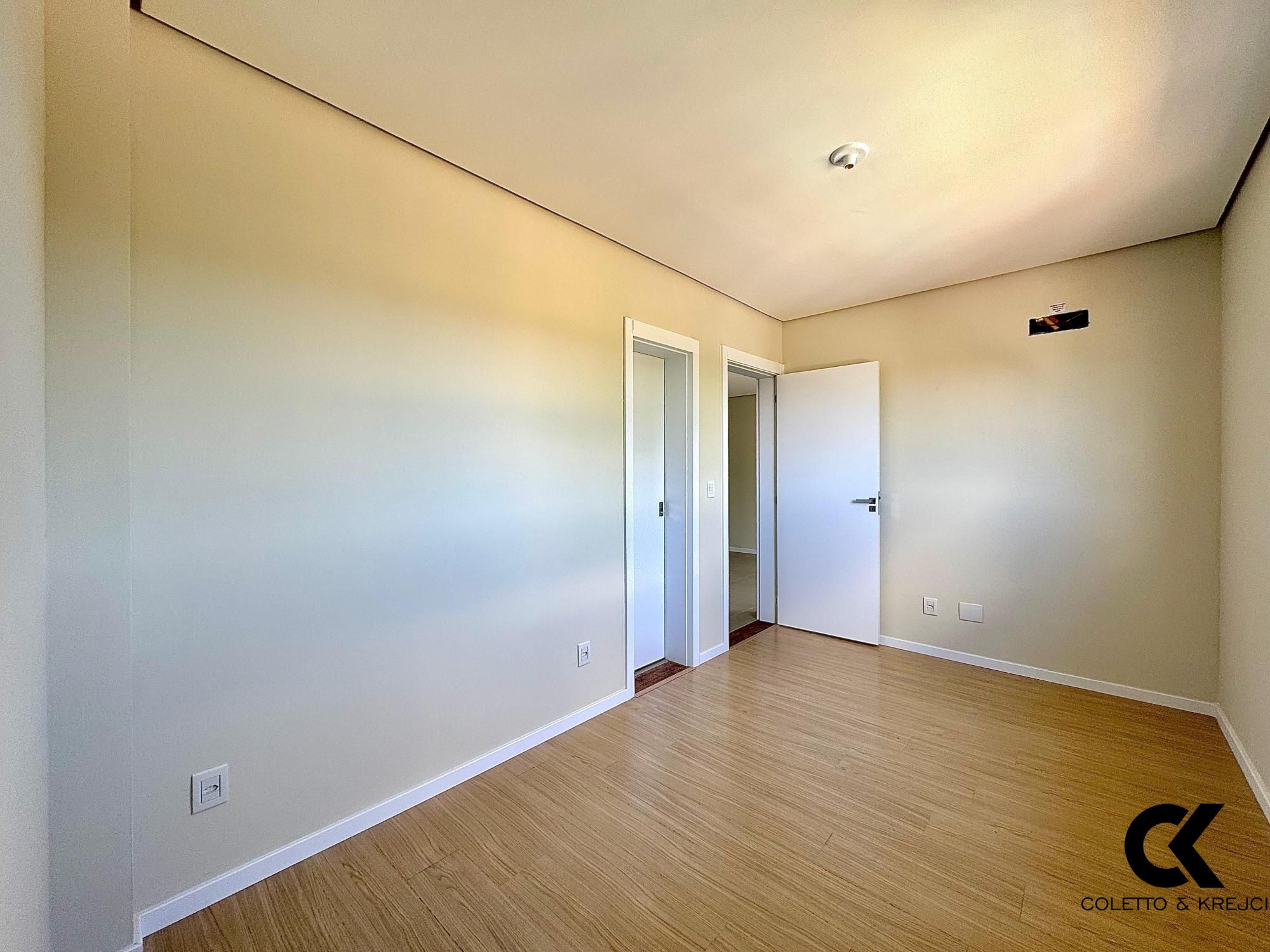 Apartamento à venda com 2 quartos, 66m² - Foto 6