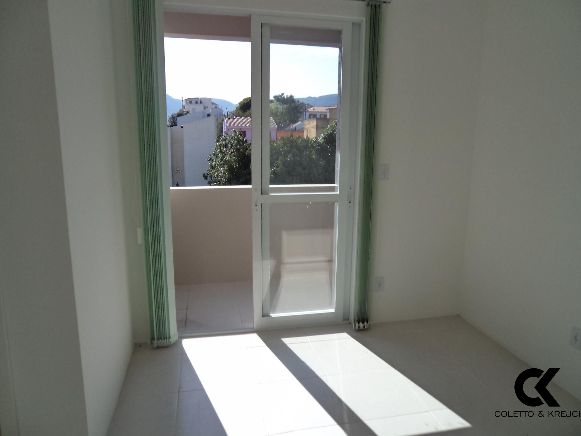 Apartamento à venda com 1 quarto, 41m² - Foto 2