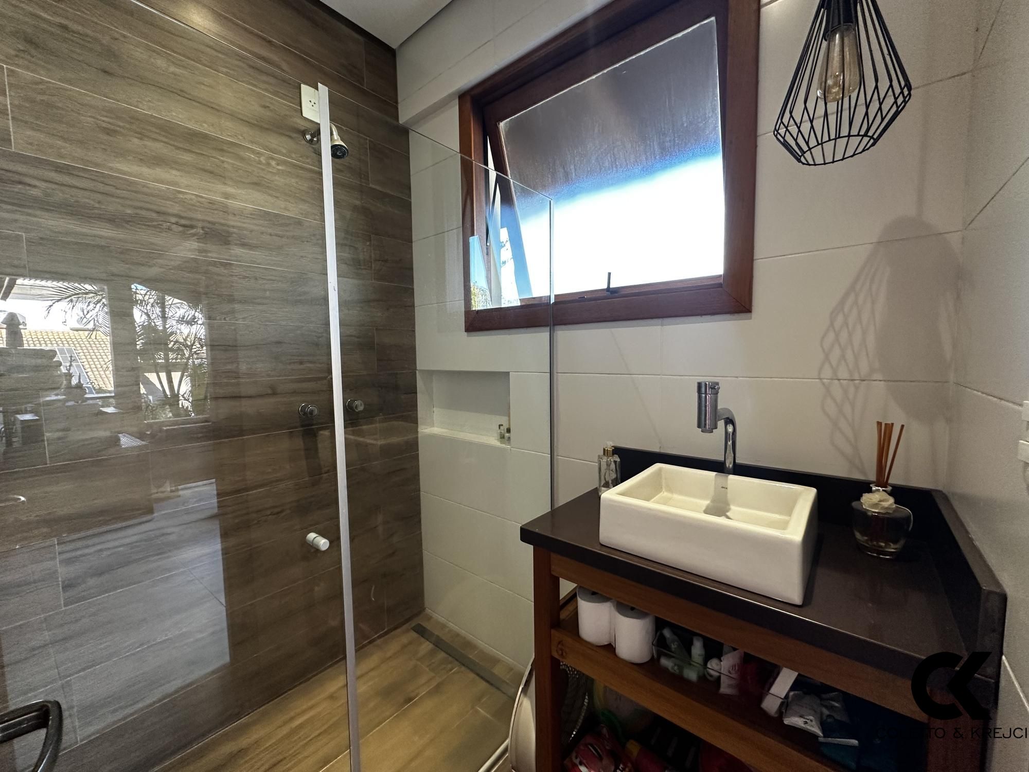 Casa de Condomínio à venda com 4 quartos, 324m² - Foto 10
