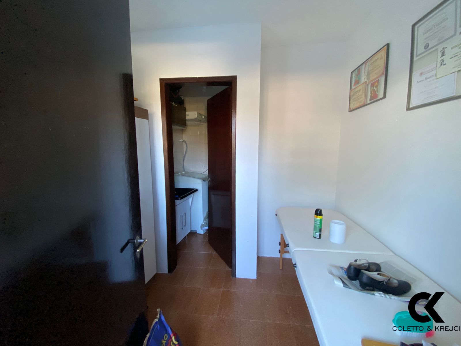 Apartamento à venda com 3 quartos, 107m² - Foto 6
