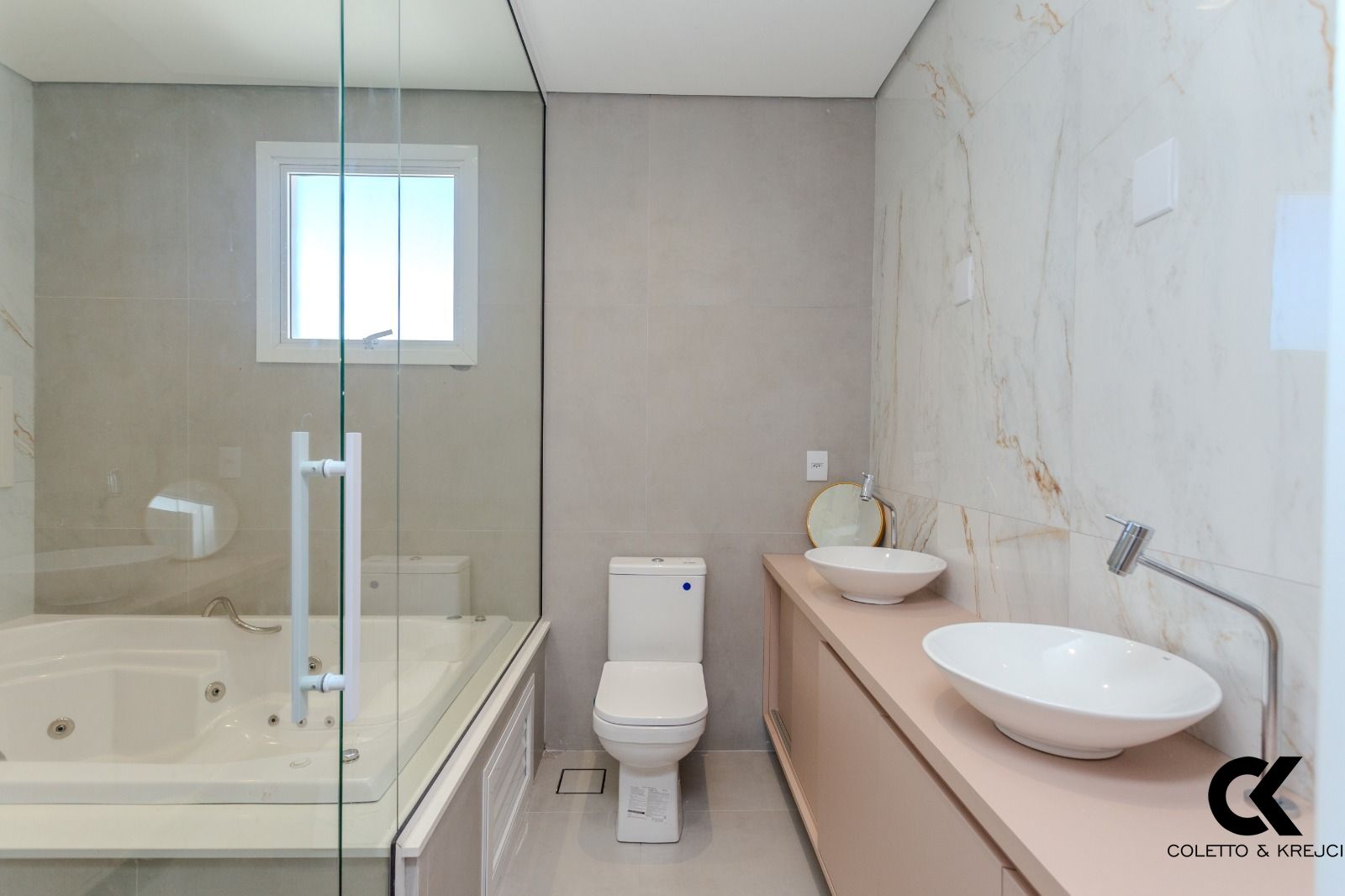 Casa, 3 quartos, 265 m² - Foto 15