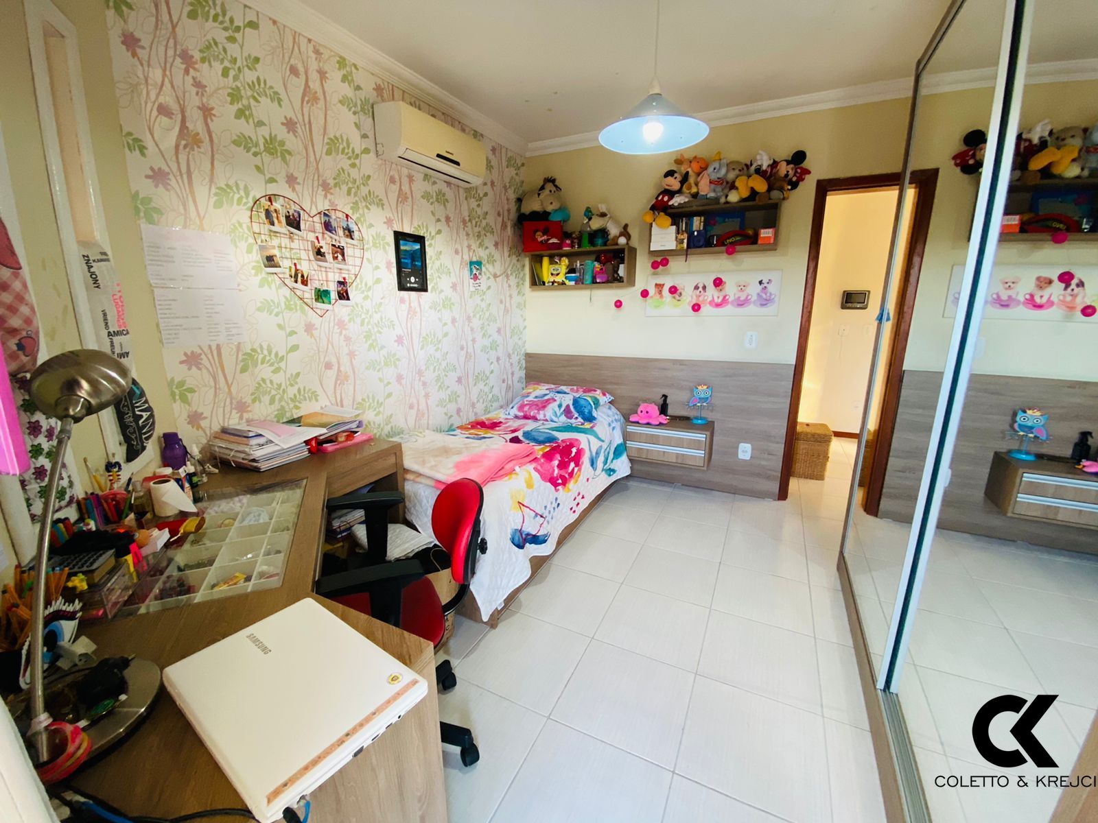 Casa à venda com 3 quartos, 200m² - Foto 8