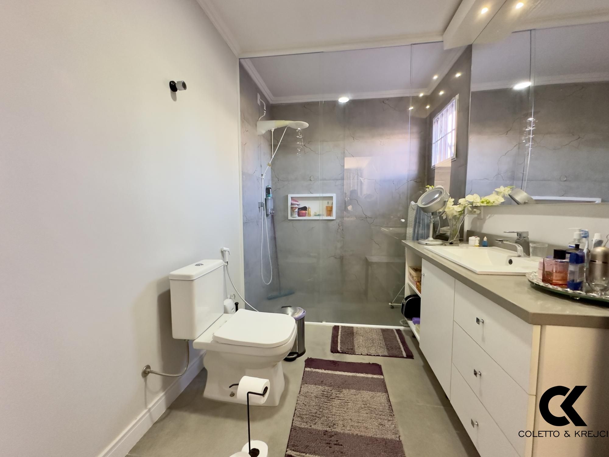 Casa, 4 quartos, 257 m² - Foto 10