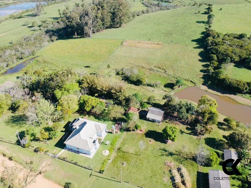 Chácara à venda com 3 quartos, 195m² - Foto 23