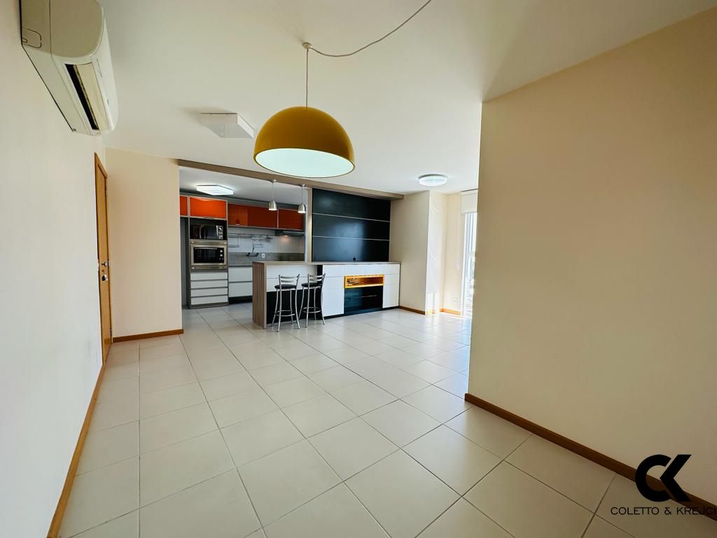 Apartamento à venda com 3 quartos, 93m² - Foto 5