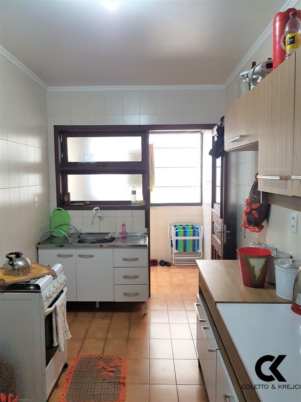 Apartamento à venda com 2 quartos, 65m² - Foto 3