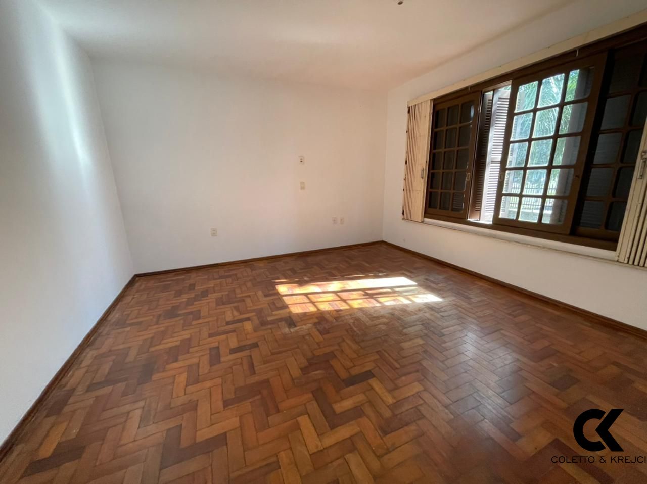 Casa à venda com 3 quartos, 139m² - Foto 6