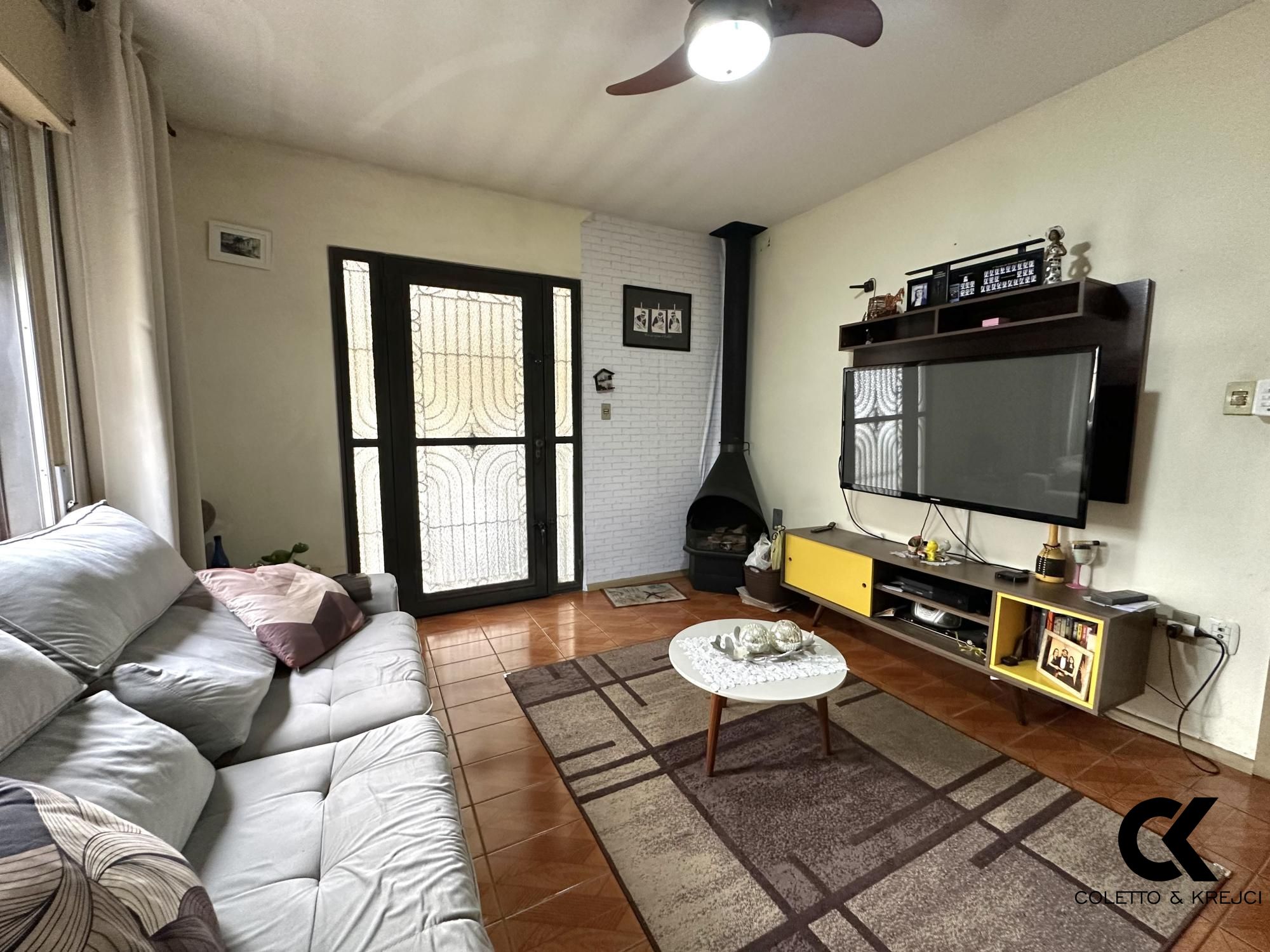 Casa, 4 quartos, 147 m² - Foto 2