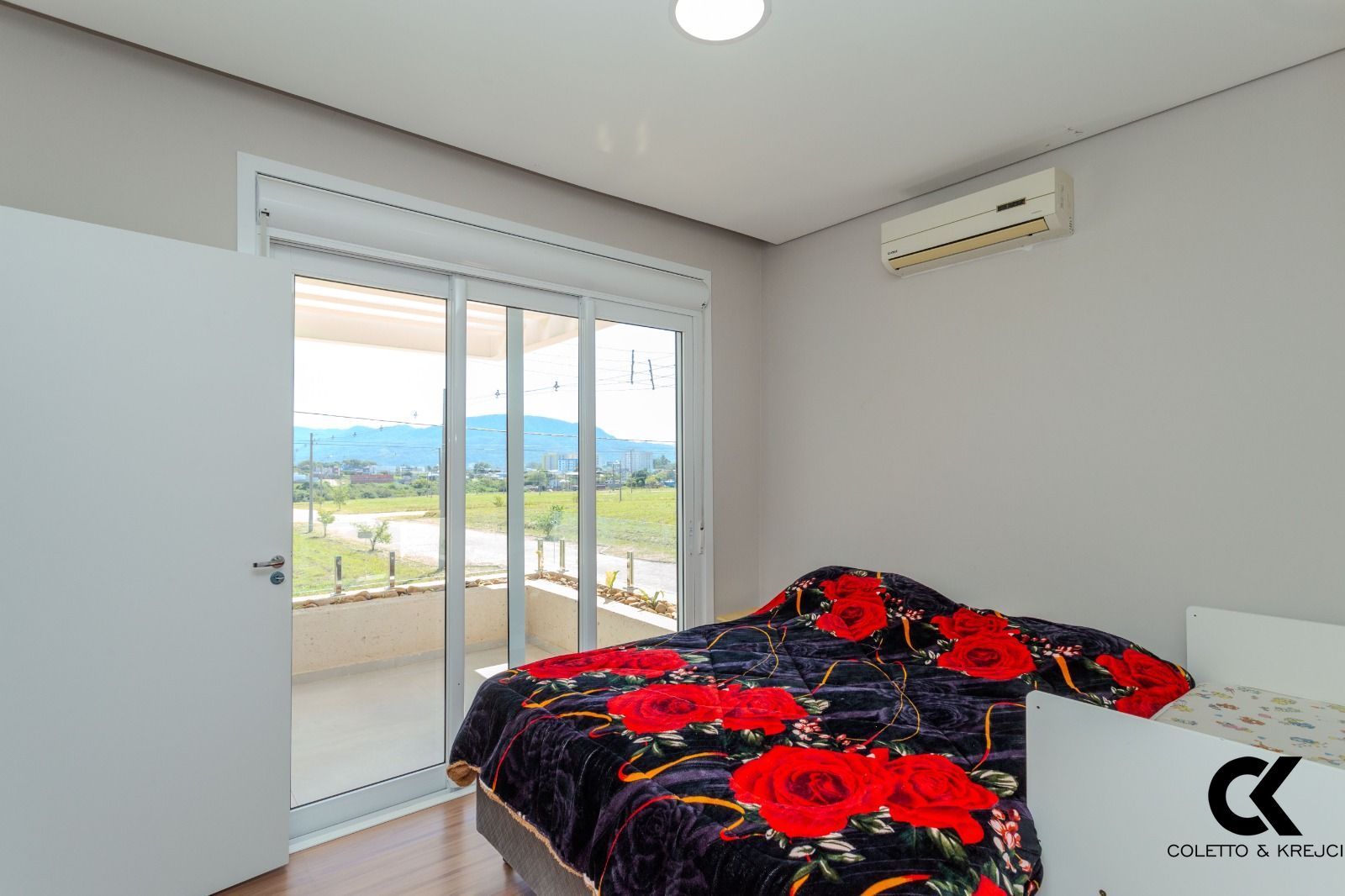 Casa, 3 quartos, 265 m² - Foto 17