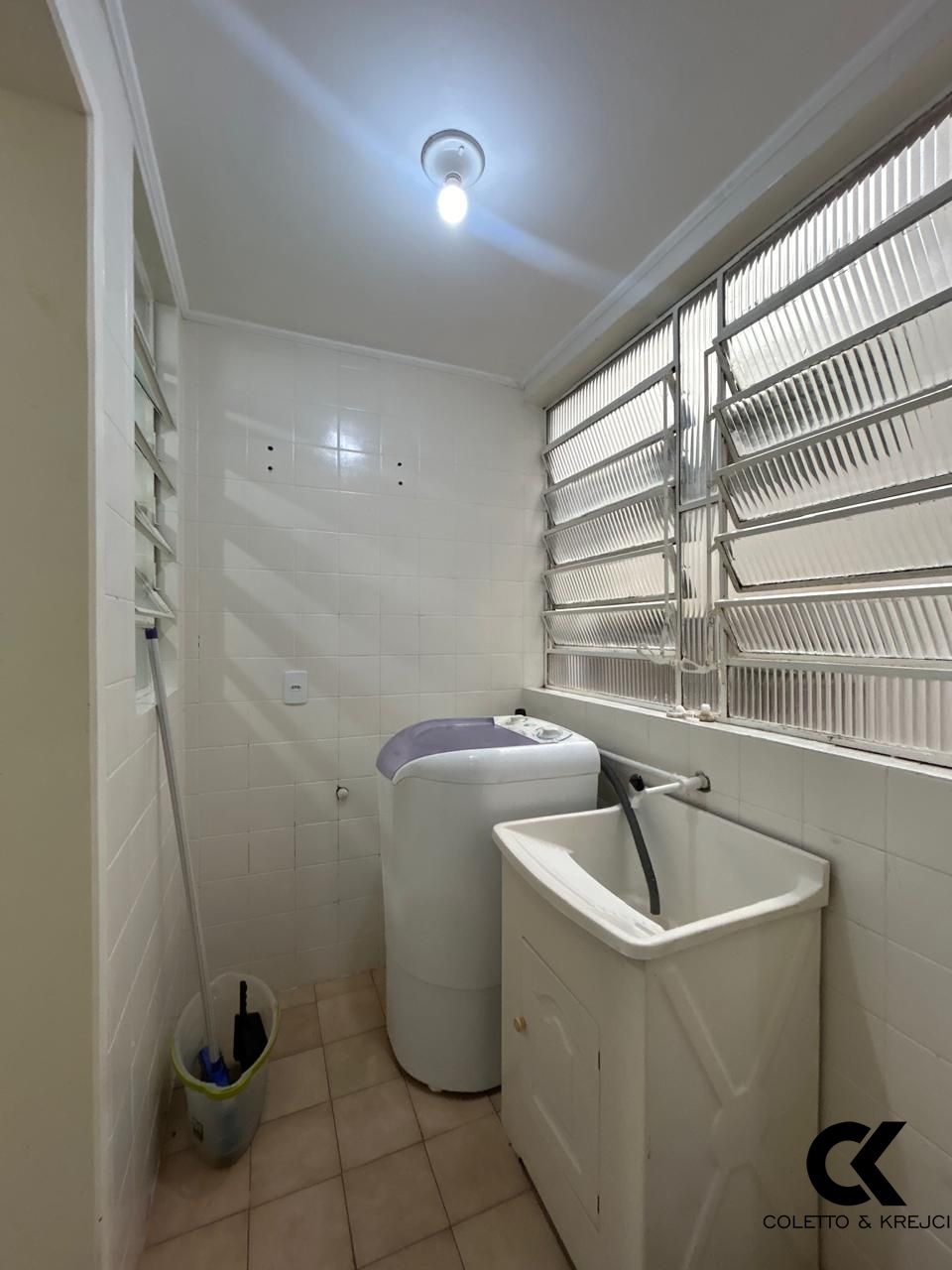 Apartamento à venda com 2 quartos, 72m² - Foto 8